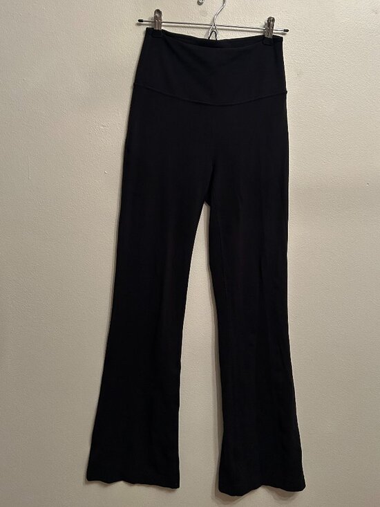 lululemon athletica Pants - Lululemon athletica boot leg black yoga pants size M